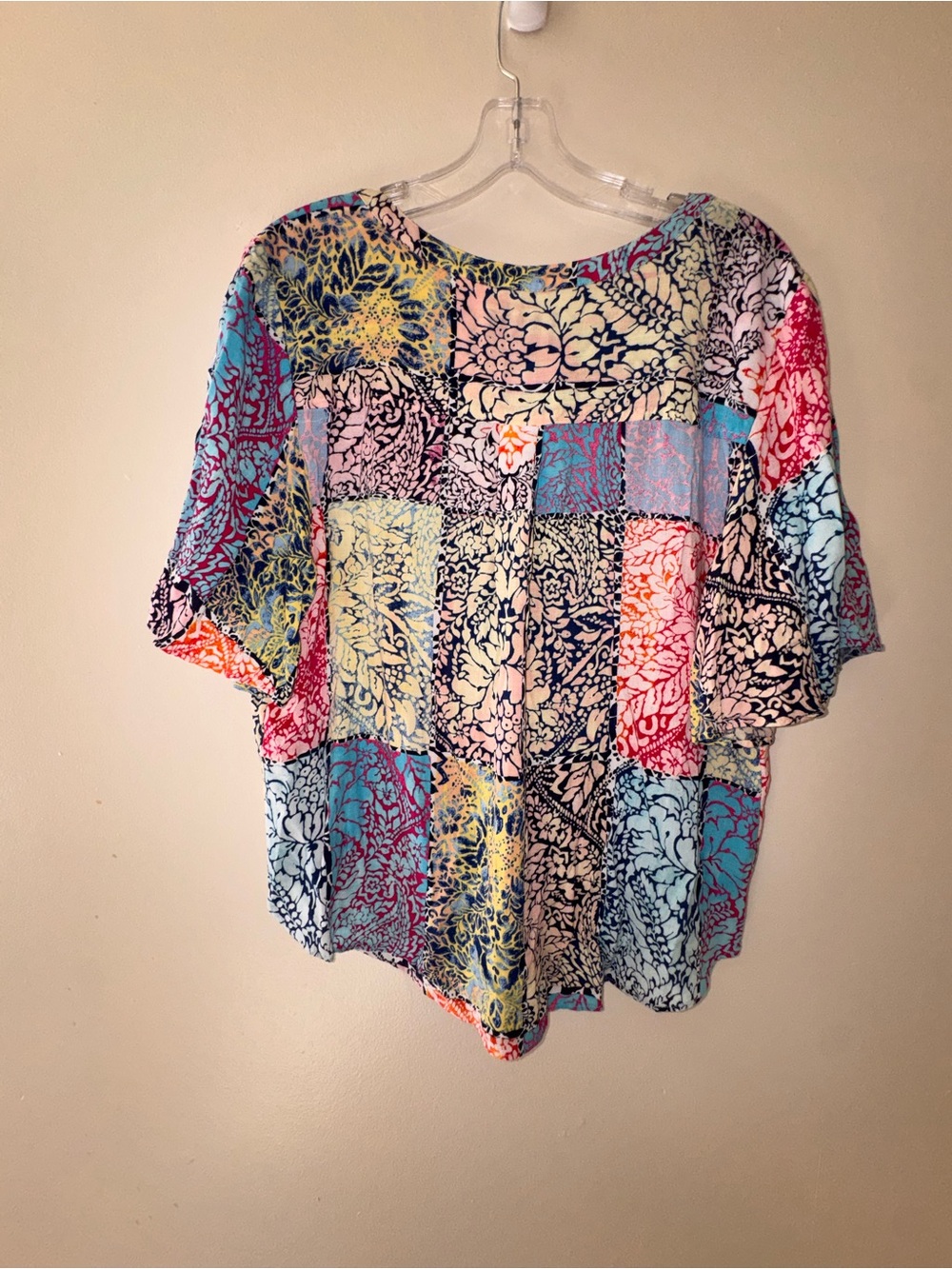 Chico’s colorful patchwork tie-front blouse size 2 / flowy boho top - Picture 4 of 5